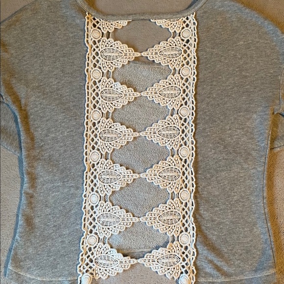 Gray and Whie Long Sleeve - Picture 2 of 2